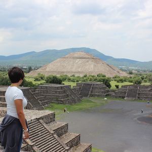 Meet your Posher, Corrinna